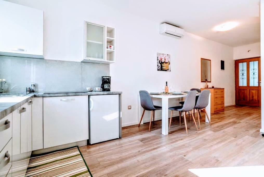 Holiday Apartments Mediterraneo Фунтана Екстериор снимка
